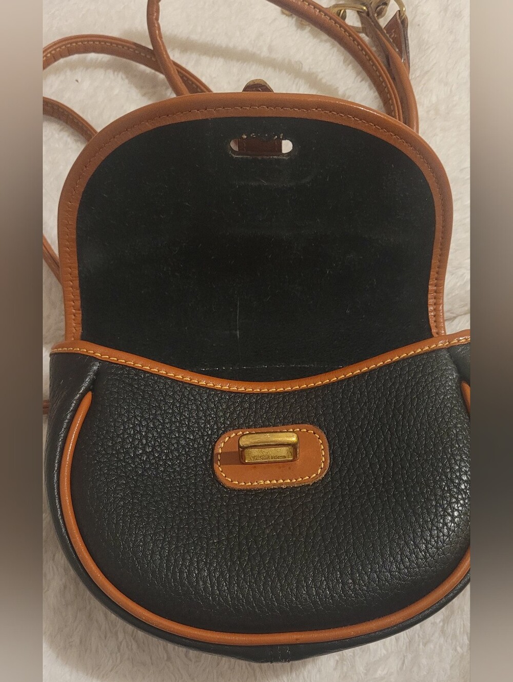 Dooney & Bourke Vintage Over And Under Mini Tack Bag - Picture 9 of 12
